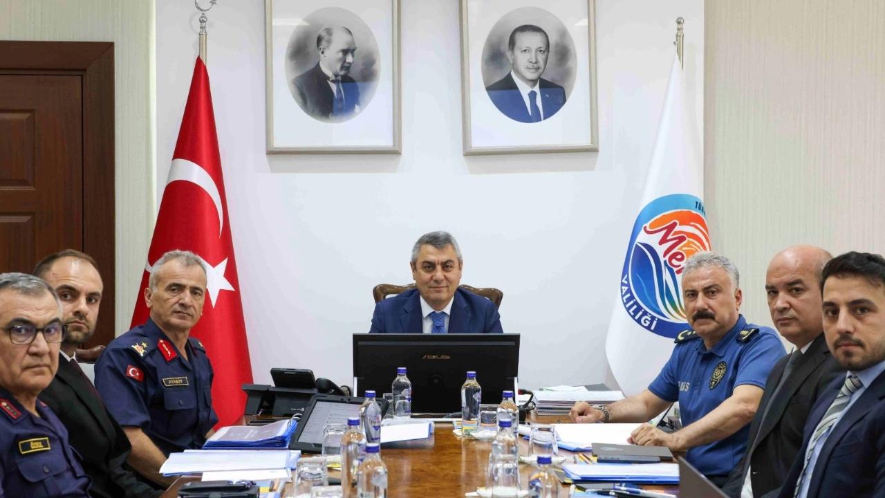Mersin’de Uyuşturucuya Geçit Yok! 1 Haftada 262 Şüpheli Yakalandı, 37 Kişi Tutuklandı