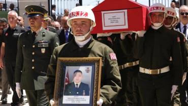 Şehit Uzman Çavuş Abdurrahman Hilal Son Yolculuğuna Uğurlandı